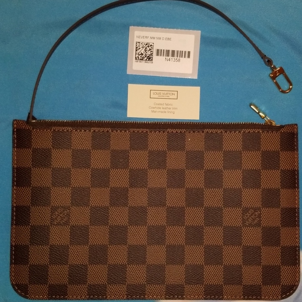 LV lil bag never used brand new - Picture 2 of 4